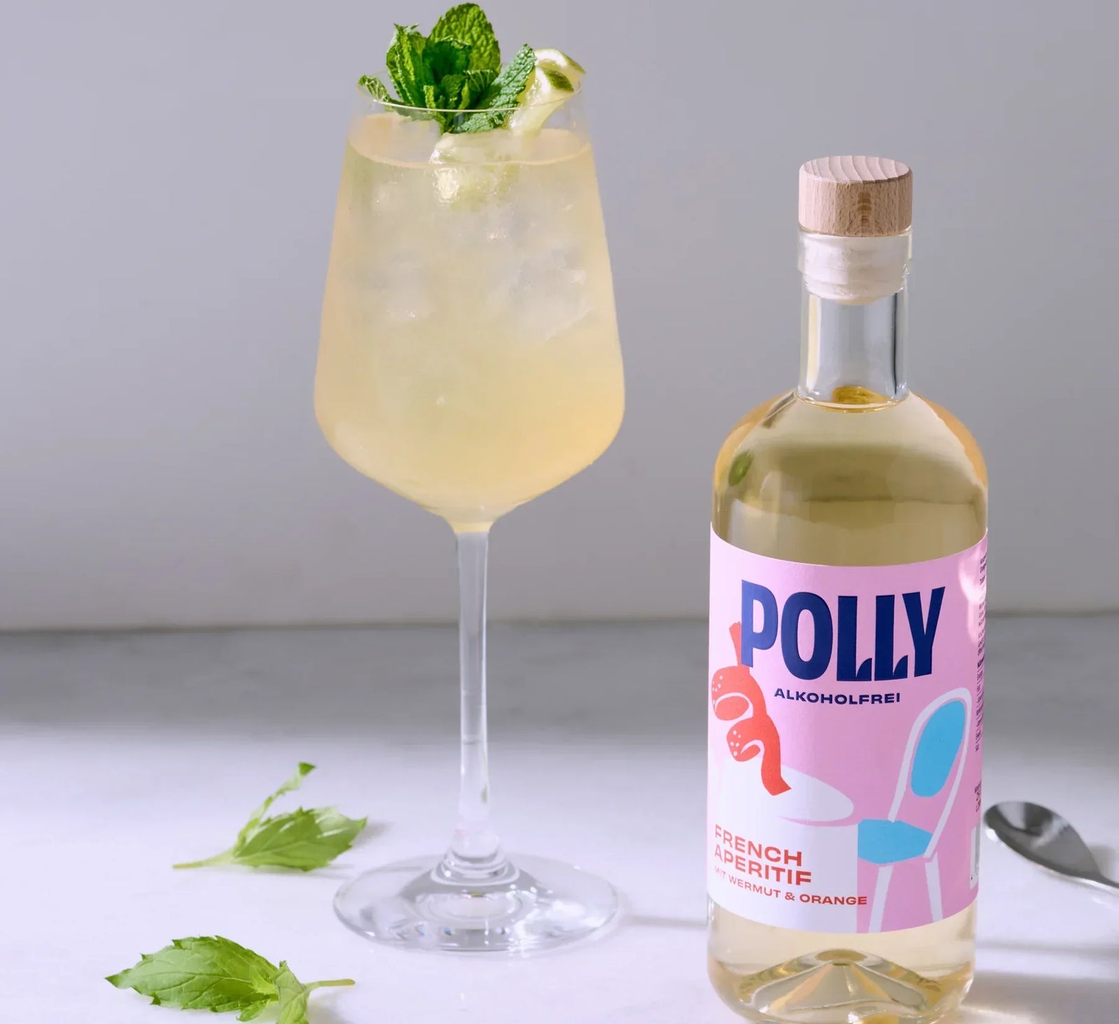 Ein erfrischender Aperitif mit Limette und Minze. 