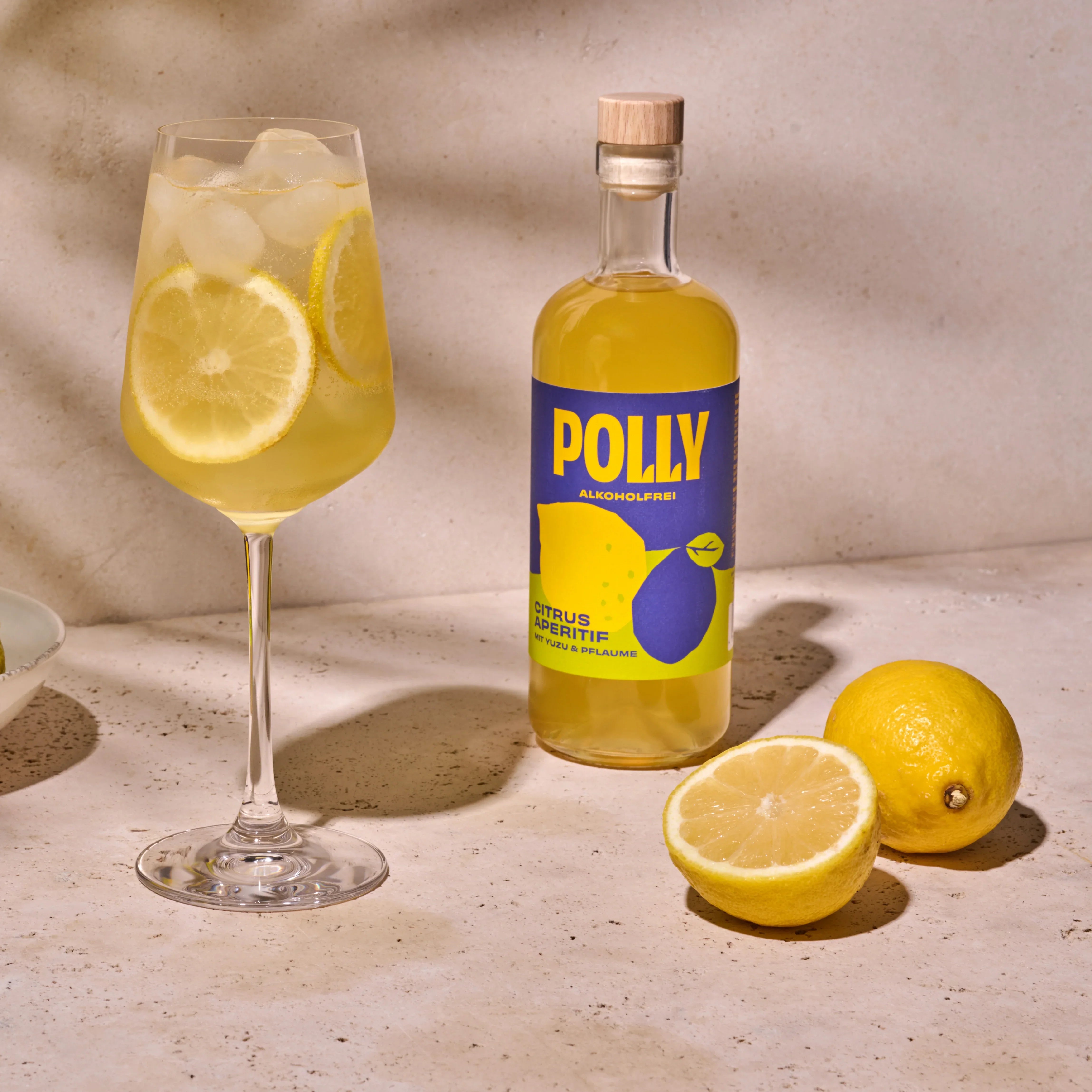 POLLY Citrus Spritz: dein erfrischender Drink mit Yuzu