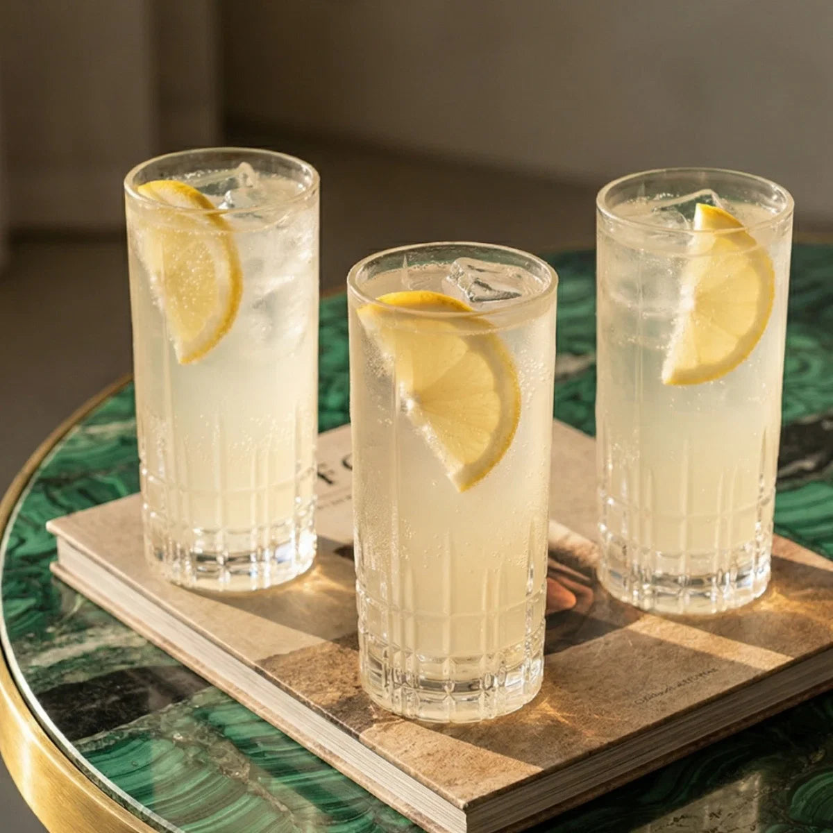 Alkoholfreier POLLY Citrus Tonic: Deine Extraportion Frische im Glas