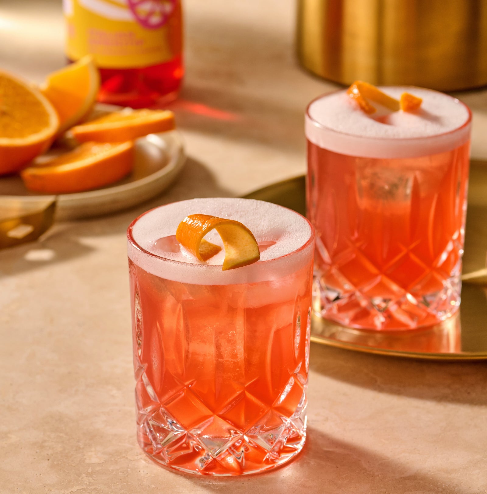 Samtige Eleganz im Glas: Der alkoholfreie Sour mit Italian Aperitif