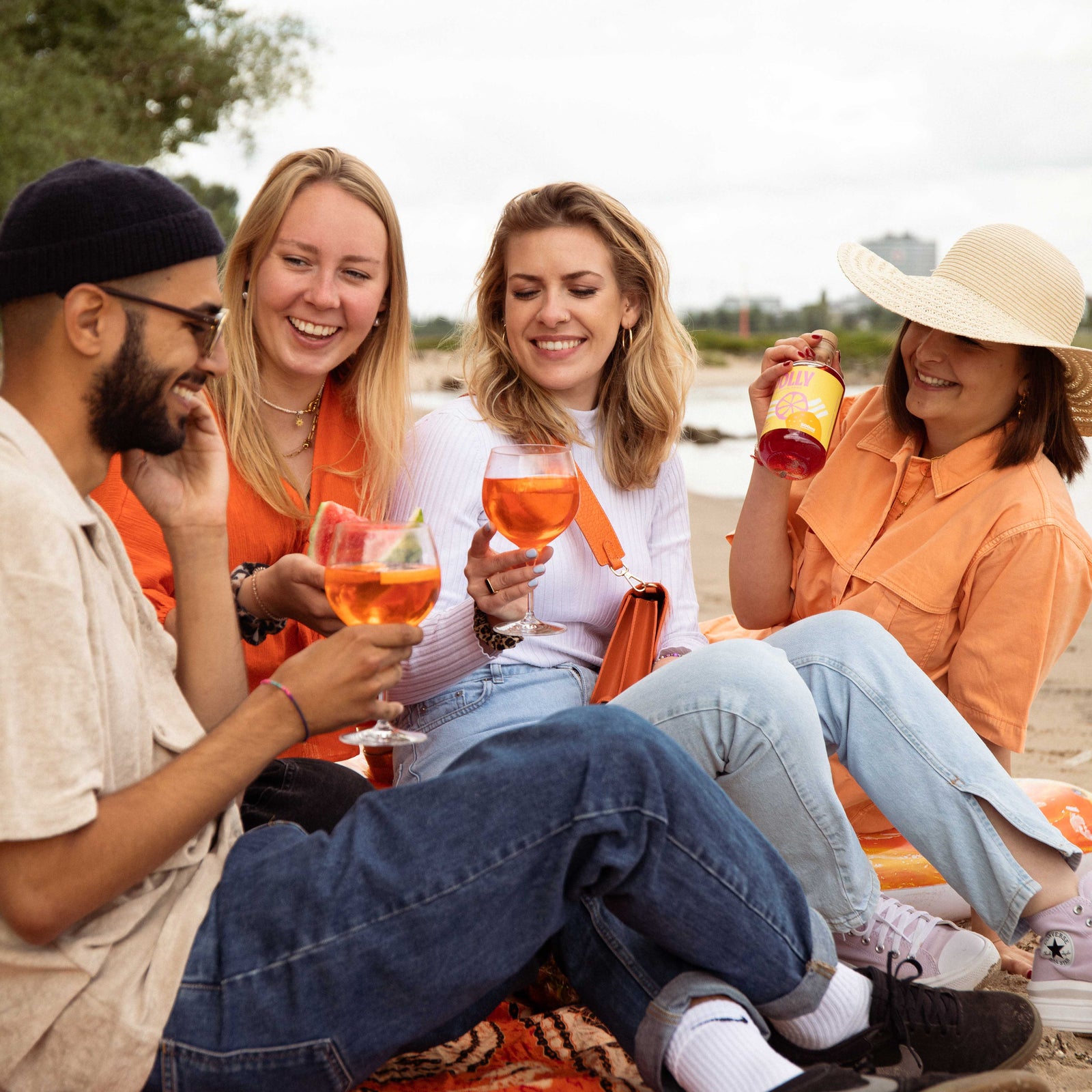 Deine Party mit POLLY