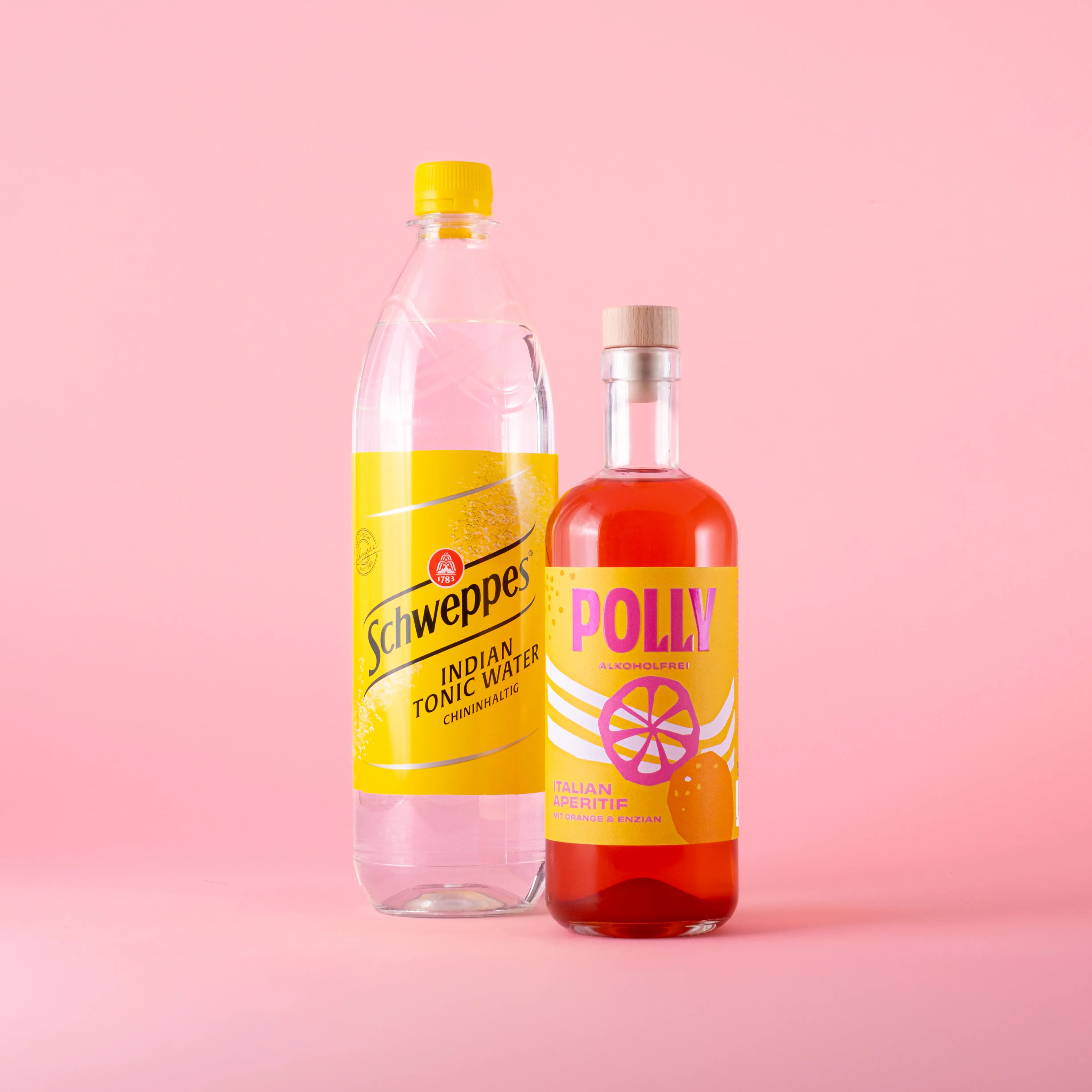 Starter Set für Italian Tonic mit einer Flasche POLLY Italian Aperitif und einer Flasche Schweppes Indian Tonic Water