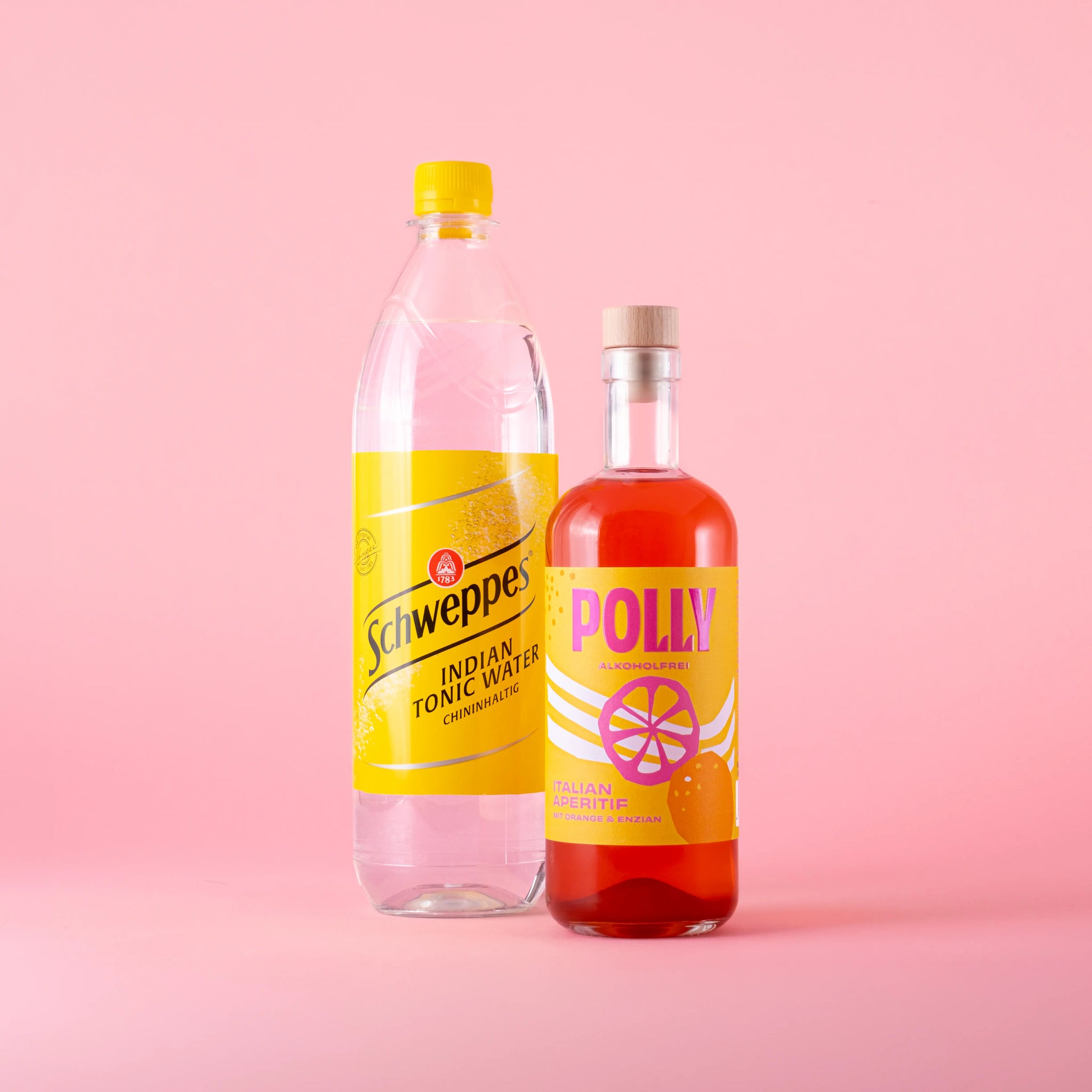 Starter Set für Italian Tonic mit einer Flasche POLLY Italian Aperitif und einer Flasche Schweppes Indian Tonic Water